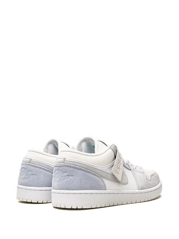 Nike Air Jordan 1 Low Paris Edition (Unisex)