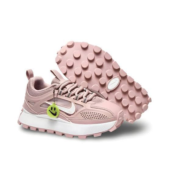 Nike Bailleli Pink Oxford and White