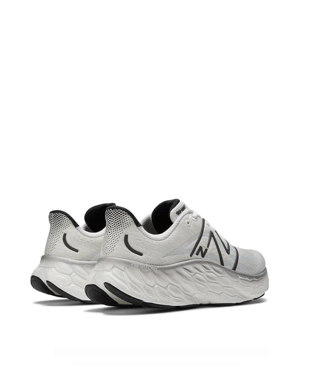 New Balance Fresh Foam X Trail More V3 - White with Black