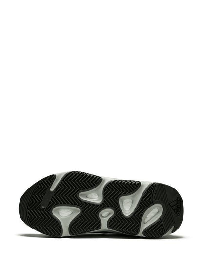 Adidas YEEZY Boost 700 Salt (Unisex)